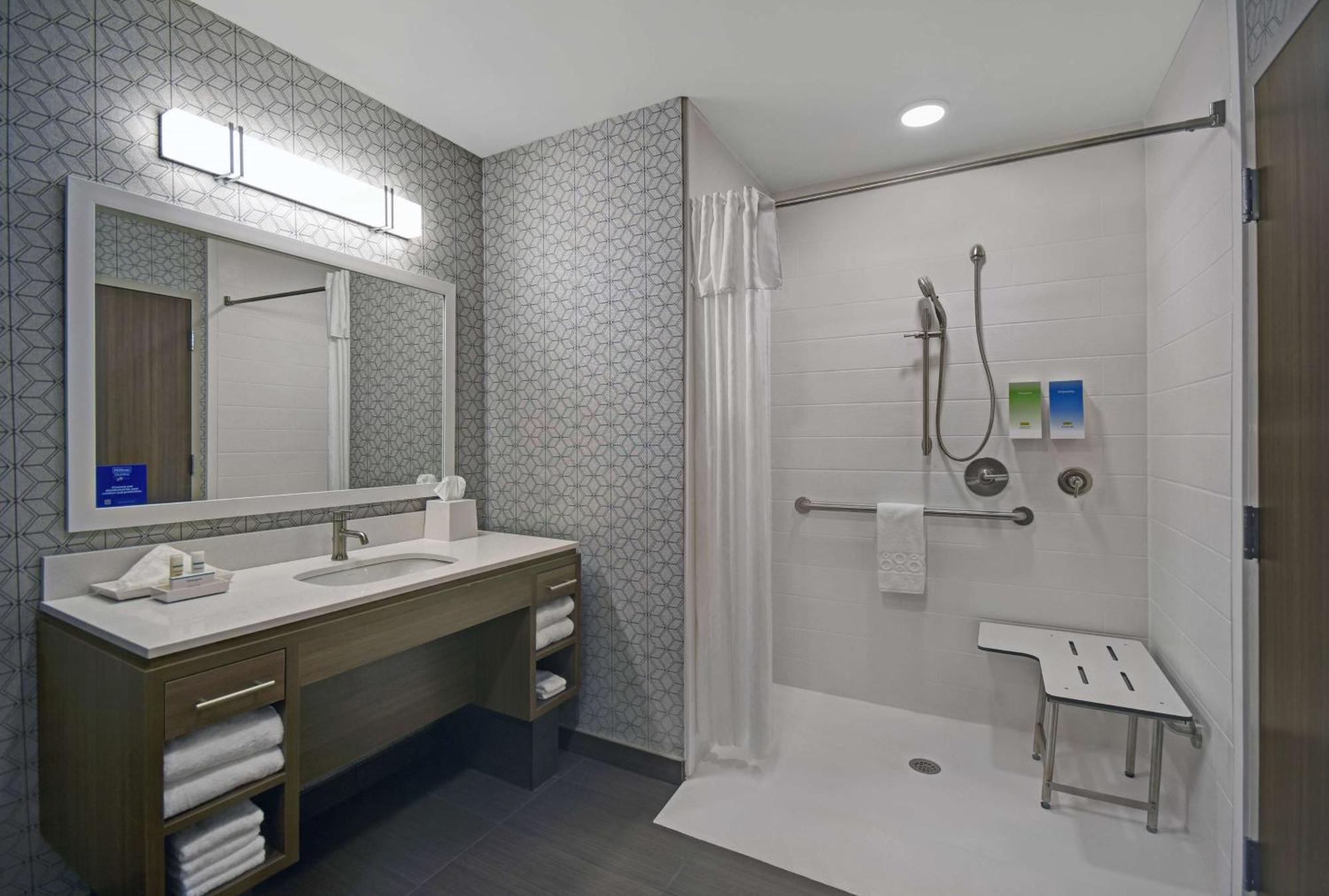 Home2 Suites By Hilton Springdale Cincinnati Exterior photo