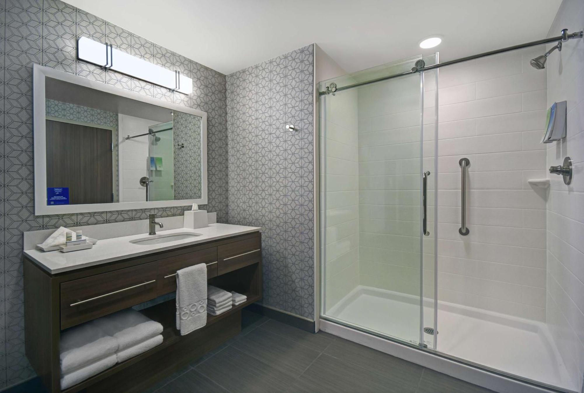 Home2 Suites By Hilton Springdale Cincinnati Exterior photo